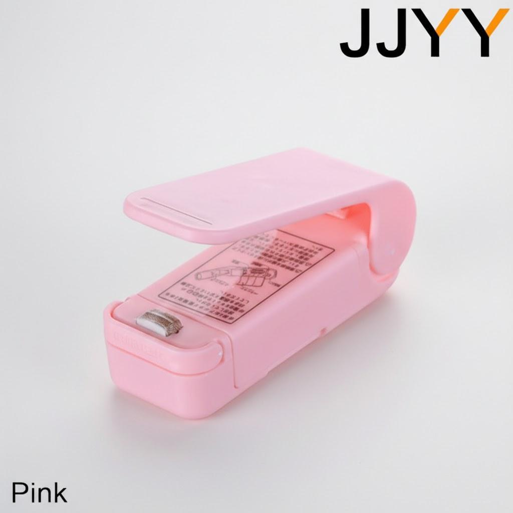 Portable Mini Heat Sealing Machine Household Food Plastic Bag Sealer Snacks Hand Press Operation Kitchen Tool рожевий
Portable Mini Heat Sealing Machine Household Food Plastic Bag Sealer Snacks Hand Press Operation Kitchen Tool рожевий