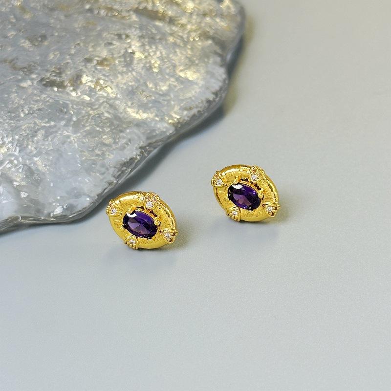 Medieval Earrings Temperament Zircon Inlaid Geometric Oval Stud Earrings Fashion Simple Stud Earrings фіолетовий
Medieval Earrings Temperament Zircon Inlaid Geometric Oval Stud Earrings Fashion Simple Stud Earrings фіолетовий