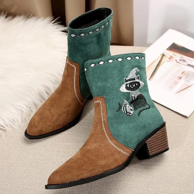 Fashion 5cm High Heel Block Heel Booties Women s Pointed Toe Belt Buckle British Style Autumn New Fleece Motorcycle Boots 36
Fashion 5cm High Heel Block Heel Booties Women s Pointed Toe Belt Buckle British Style Autumn New Fleece Motorcycle Boots 36
