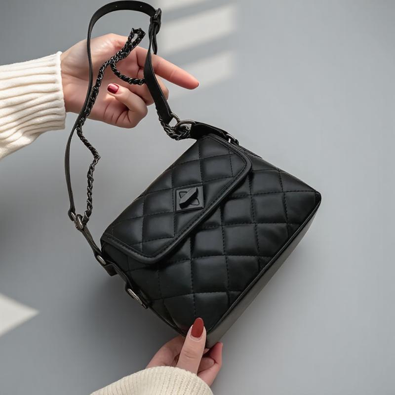 Fashion Elegant Women PU Leather Chain Shoulder Bag Compact Versatile Handbag for Daily Dating Party чёрный
Fashion Elegant Women PU Leather Chain Shoulder Bag Compact Versatile Handbag for Daily Dating Party чёрный