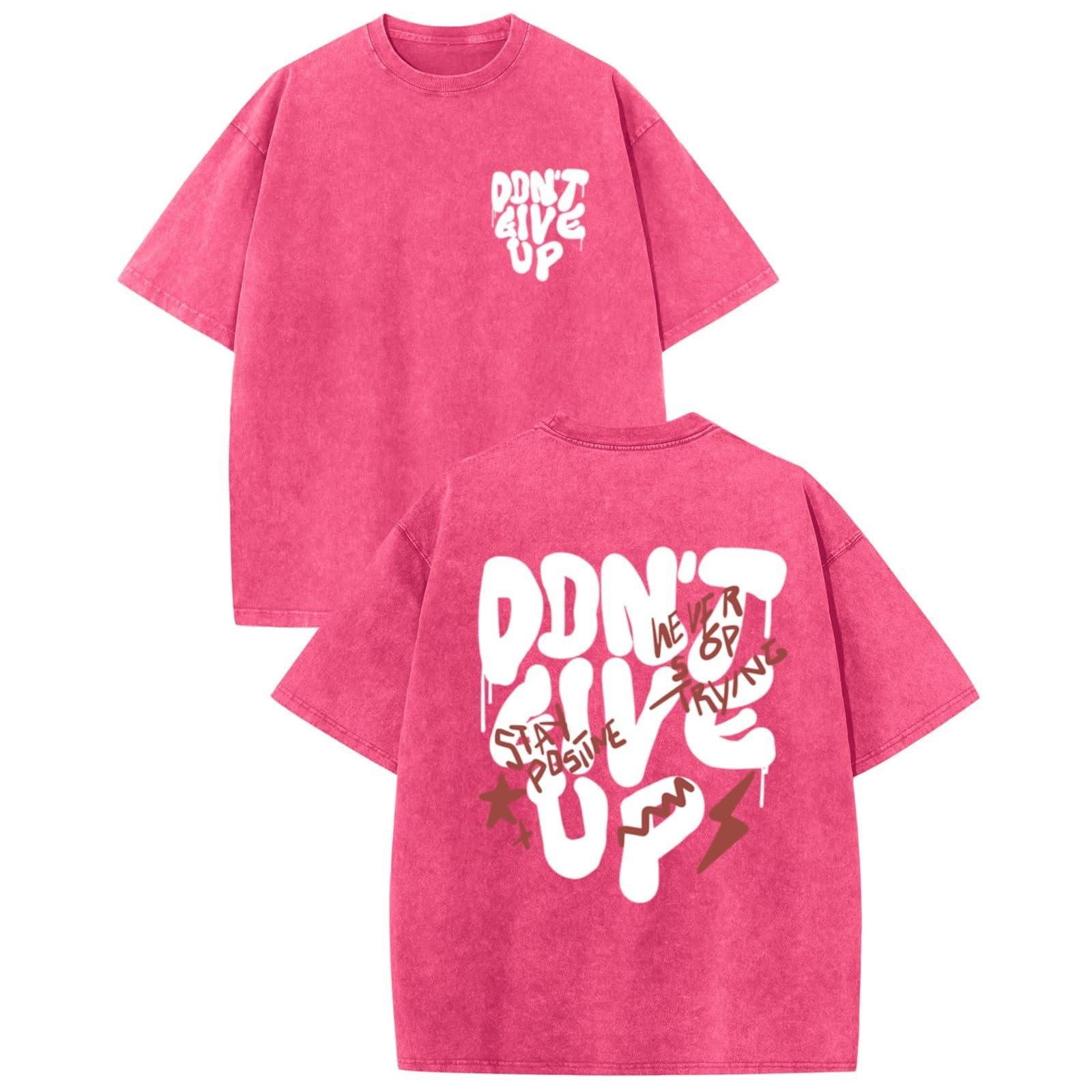 Vintage-washed, loose-fit T-shirt with “Never Give Up” inspirational graffiti print—a comfortable, versatile 100% cotton top XL рожевий
Vintage-washed, loose-fit T-shirt with “Never Give Up” inspirational graffiti print—a comfortable, versatile 100% cotton top XL рожевий