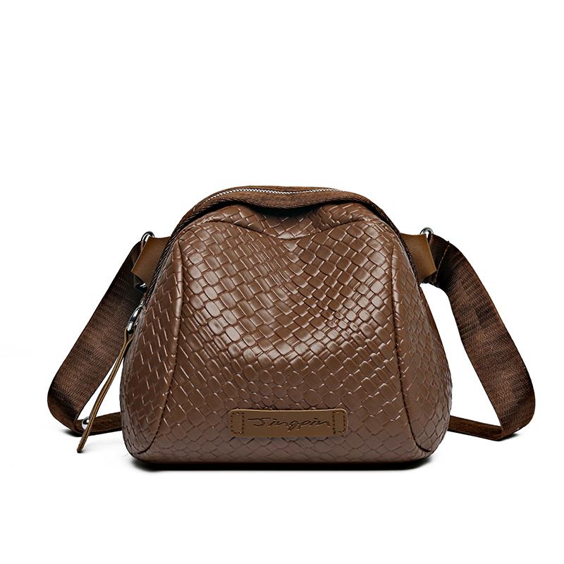 Жіноча чорна сумка через плече. Маленька шкіряна жіноча сумка через плече коричневий
Жіноча чорна сумка через плече. Маленька шкіряна жіноча сумка через плече коричневий