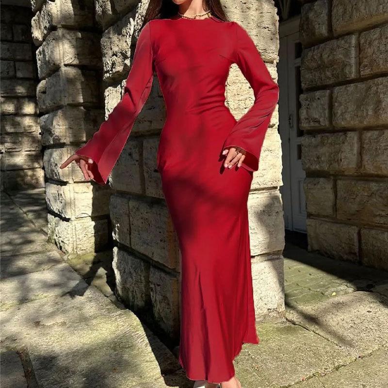 2025 autumn new women s clothing temperament solid color long-sleeved round neck waist-wrapped hip French dress S розовый
2025 autumn new women s clothing temperament solid color long-sleeved round neck waist-wrapped hip French dress S розовый
