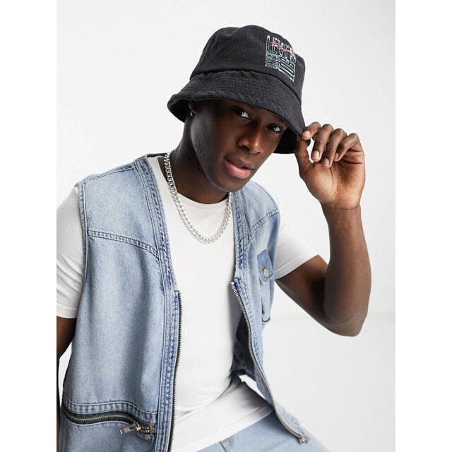 Панама Levi s черного цвета с принтом 501 день рождения
Панама Levi s черного цвета с принтом 501 день рождения