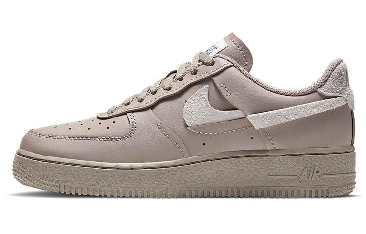 Nike Air Force 1 Lxx Malt Women s DH3869-200
Nike Air Force 1 Lxx Malt Women s DH3869-200