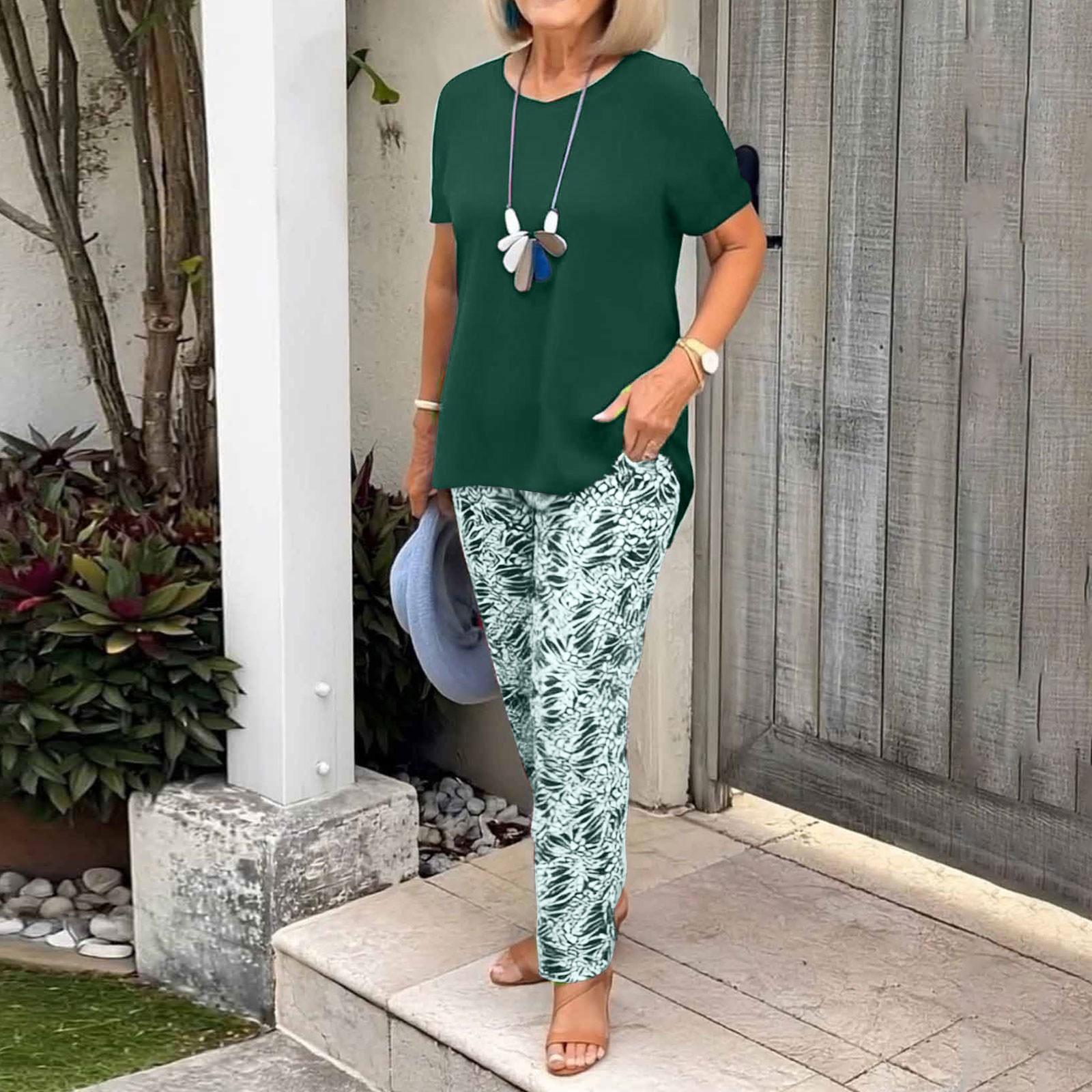 Женский праздничный повседневный костюм из двух частей Мягкий и удобный летний свободный топ с напечатанными брюками Повседневный костюм из двух частей S
Женский праздничный повседневный костюм из двух частей Мягкий и удобный летний свободный топ с напечатанными брюками Повседневный костюм из двух частей S