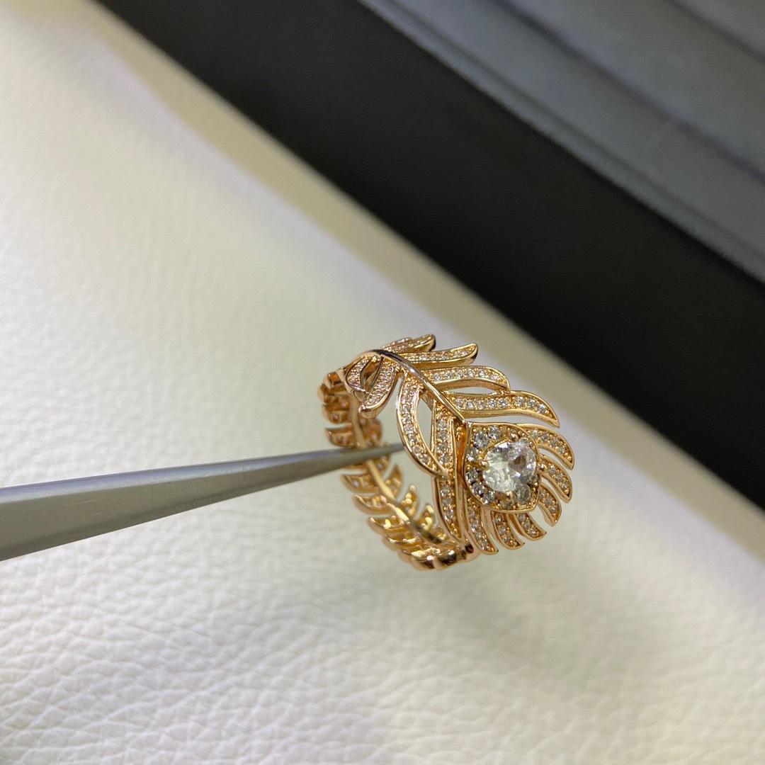 2025 Star Style Luxury Feather Ring for Women
2025 Star Style Luxury Feather Ring for Women