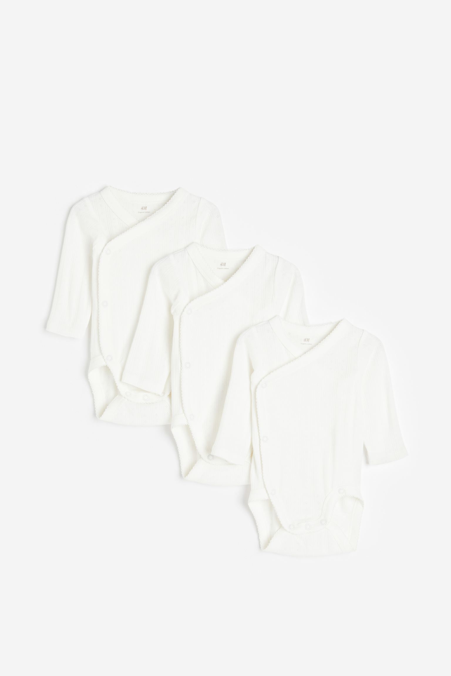 Три пары боди с запахом
Три пары боди с запахом