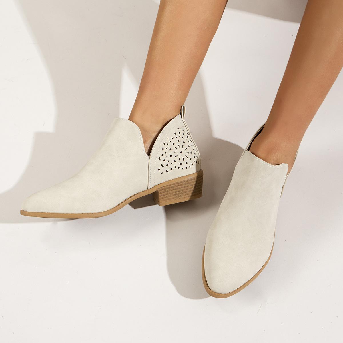 Сплошной цвет сзади, выдолбленный британский стиль, острый толстый каблук, осень и зима 38 бежевый
Сплошной цвет сзади, выдолбленный британский стиль, острый толстый каблук, осень и зима 38 бежевый