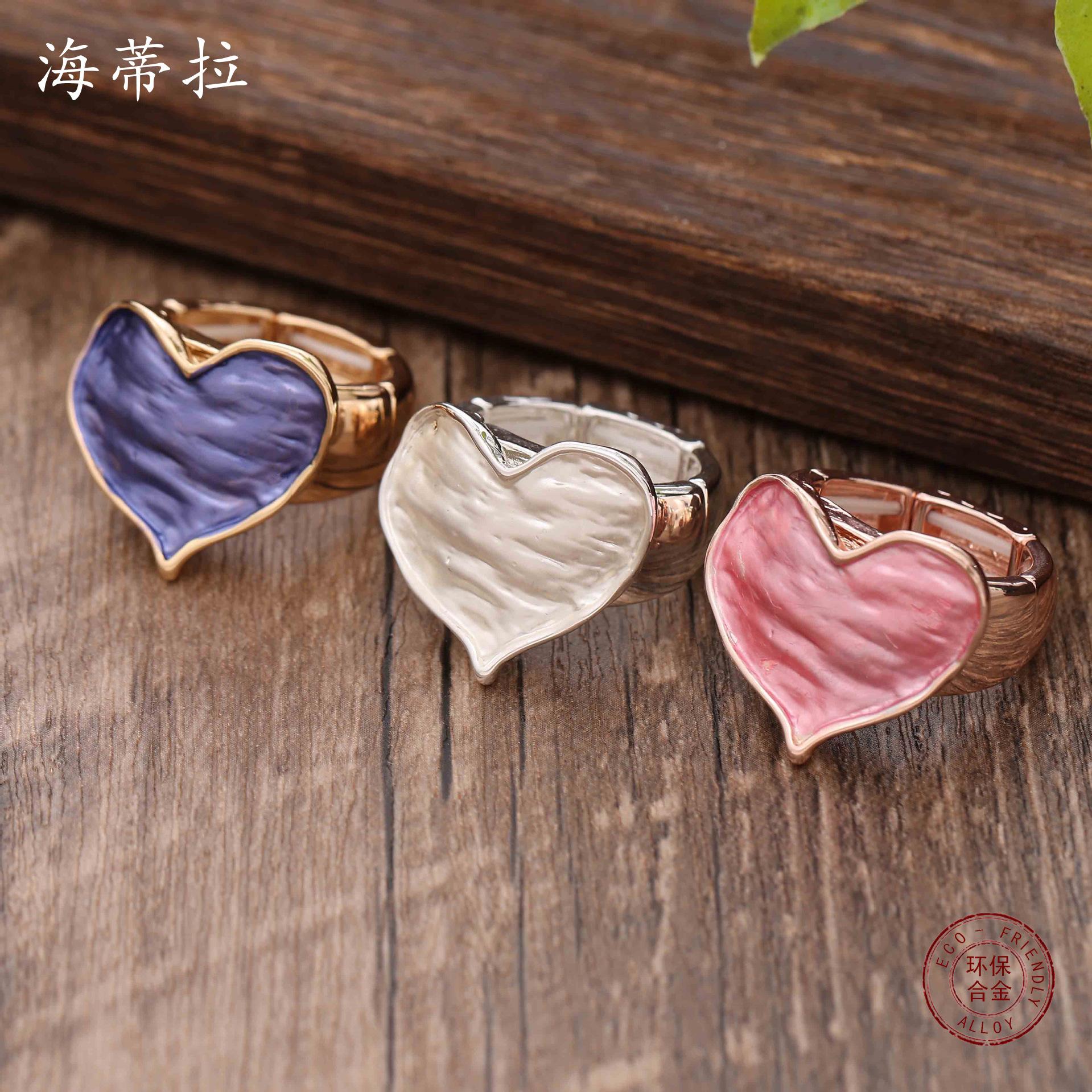 New color love alloy elastic ring, fashionable small and fresh women s simple and versatile heart ring Elastic Adjustable
New color love alloy elastic ring, fashionable small and fresh women s simple and versatile heart ring Elastic Adjustable