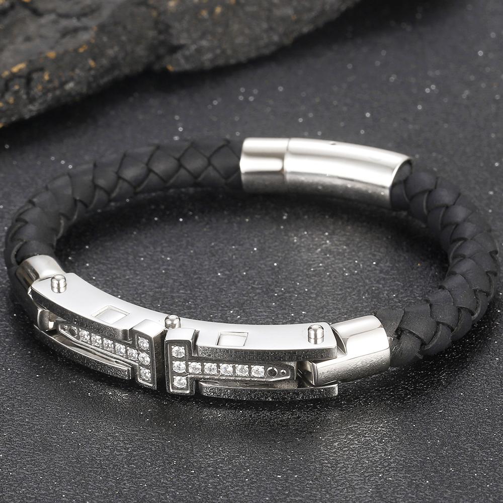 Мужской плетеный браслет из натуральной кожи с фианитами и нержавеющей сталью, браслет с подвесками для мужчин и женщин, ювелирные изделия золотого цвета, классные 21.5CM
Мужской плетеный браслет из натуральной кожи с фианитами и нержавеющей сталью, браслет с подвесками для мужчин и женщин, ювелирные изделия золотого цвета, классные 21.5CM