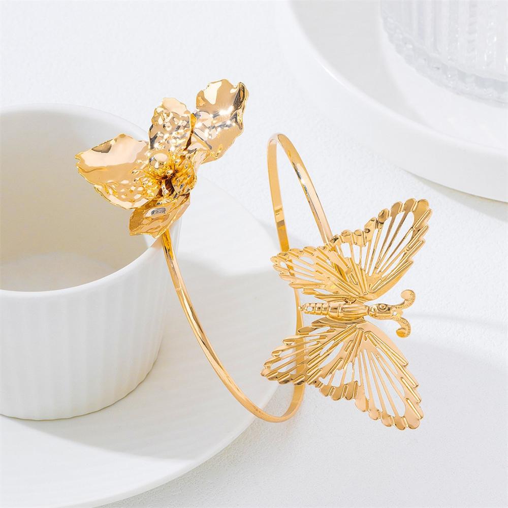 Statement Hollow Butterfly Flower Adjustable Arm Cuff Bangle Upper Armband Women Summer Beach Jewelry
Statement Hollow Butterfly Flower Adjustable Arm Cuff Bangle Upper Armband Women Summer Beach Jewelry