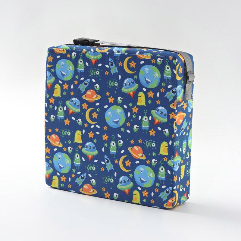 Nordic Style Adjustable High Chair Booster Cushion for Children - Waterproof and Heightening for Primary School Students 32x32x8 cm
Nordic Style Adjustable High Chair Booster Cushion for Children - Waterproof and Heightening for Primary School Students 32x32x8 cm