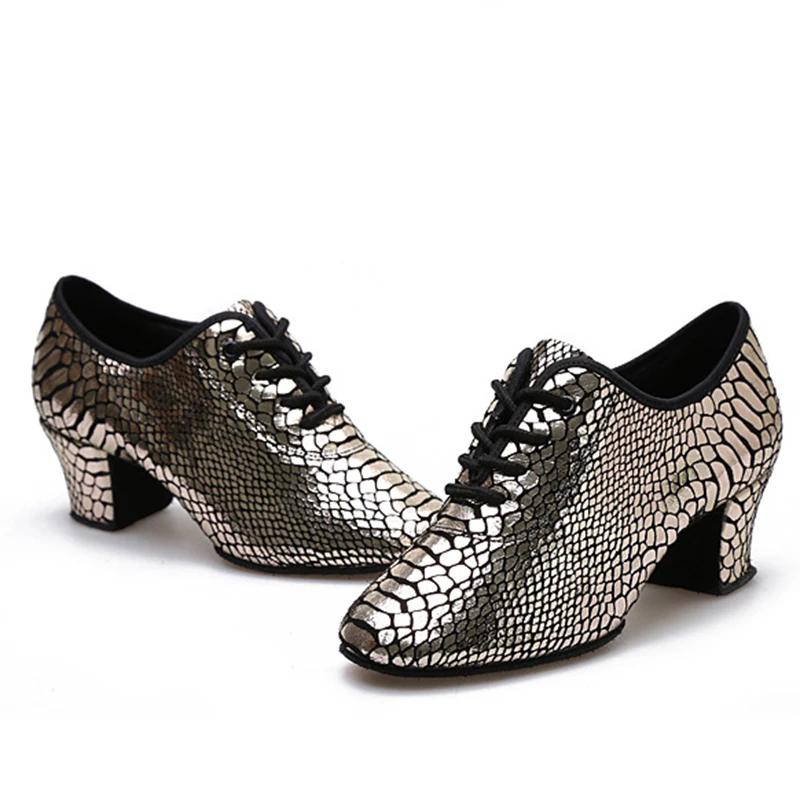 Ballroom Latin Dance Shoes Women Mid-Heeled Camouflage Dance Shoes Closed Toe Leather Teacher Shoes Tango Jazz Square 41
Ballroom Latin Dance Shoes Women Mid-Heeled Camouflage Dance Shoes Closed Toe Leather Teacher Shoes Tango Jazz Square 41