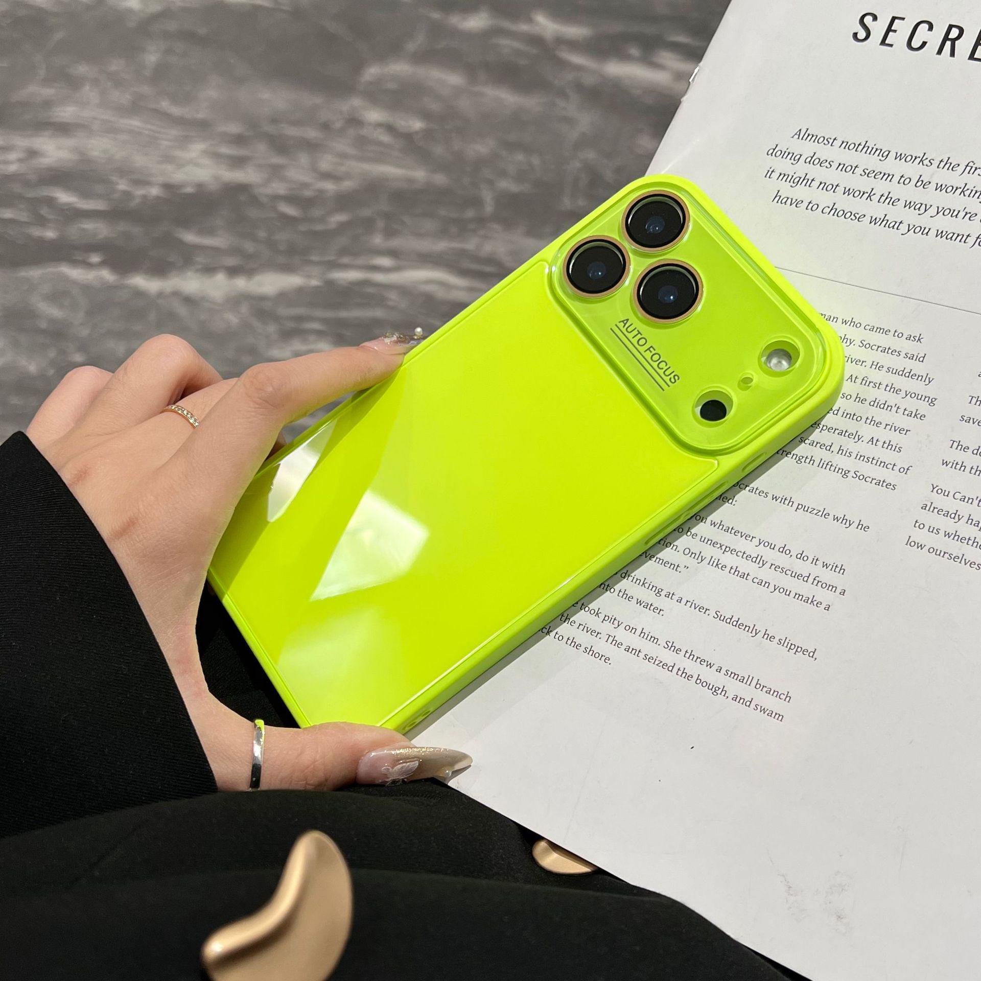 Vibrant Personality Glass Case for iPhone 16/17 & 14/15 13 фарби люмінесцентні зелений колір
Vibrant Personality Glass Case for iPhone 16/17 & 14/15 13 фарби люмінесцентні зелений колір