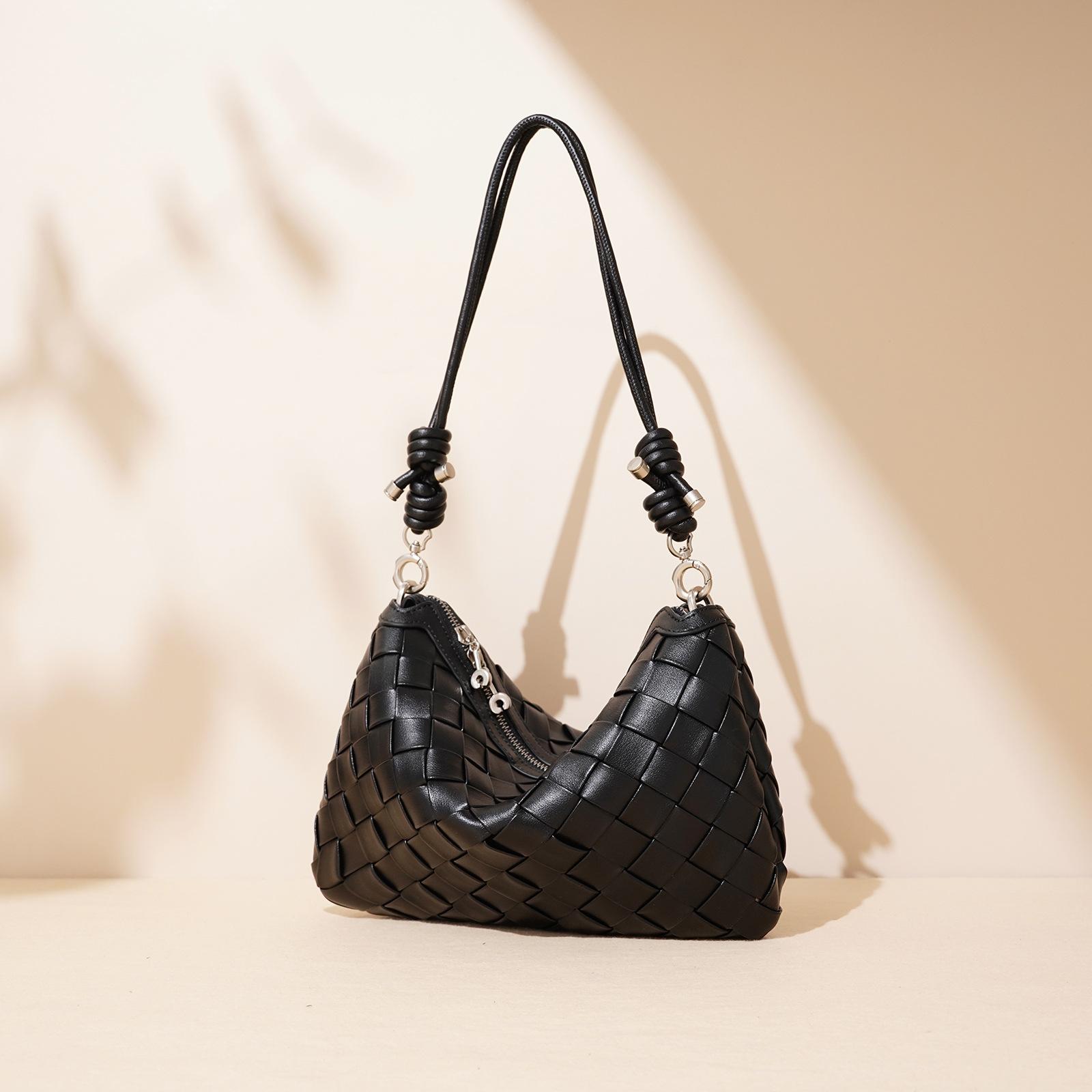 New Premium Mobile Phone Bag Drawstring Mini Bag Handwoven Bag Women s Underarm Bag синій
New Premium Mobile Phone Bag Drawstring Mini Bag Handwoven Bag Women s Underarm Bag синій