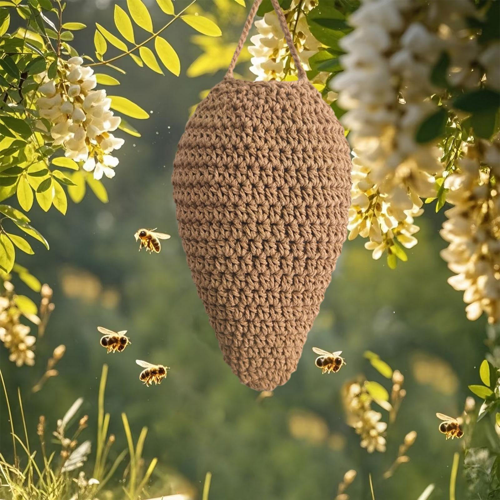 Fake Wasp Nest Decoy Decoration Versatile Strawberry Shape Hanging for Green
Fake Wasp Nest Decoy Decoration Versatile Strawberry Shape Hanging for Green