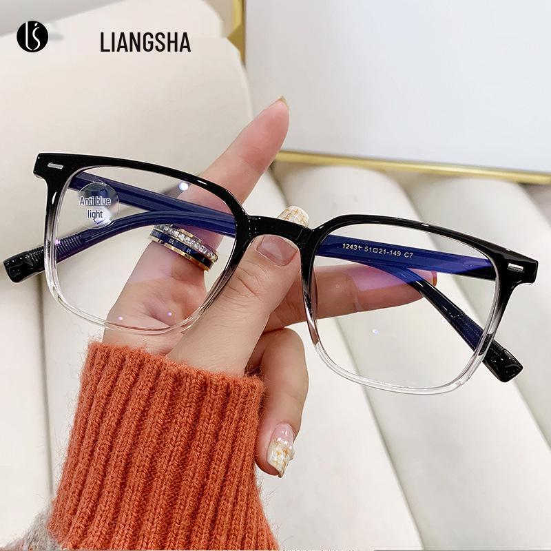 Gradient Black Frame Fashion Glasses: Versatile Eyewear for Bare Face, Anti-Blue Light, Prescription-Ready.
Gradient Black Frame Fashion Glasses: Versatile Eyewear for Bare Face, Anti-Blue Light, Prescription-Ready.
