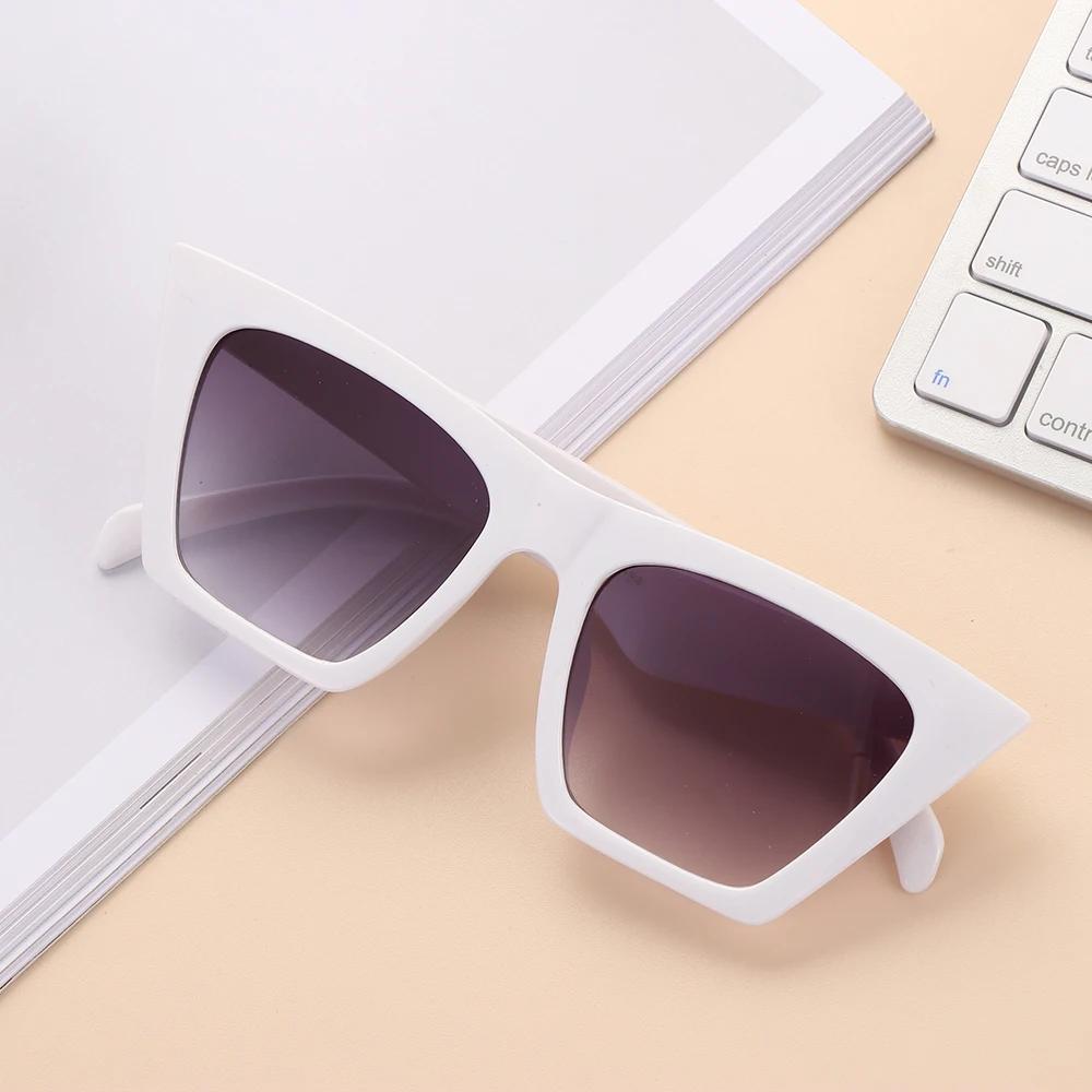 NEW Fashion Square Sunglasses Women Designer Luxury Man/Women Cat Eye Sun Glasses Classic Vintage UV400 Outdoor Oculos De Sol As Picture Shows
NEW Fashion Square Sunglasses Women Designer Luxury Man/Women Cat Eye Sun Glasses Classic Vintage UV400 Outdoor Oculos De Sol As Picture Shows