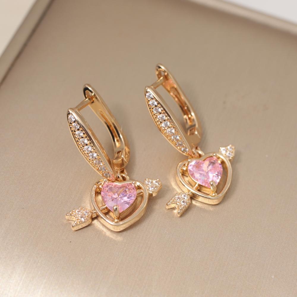 Dainty Purple Zirconia Heart Arrow Drop Earrings for Women Fashion Earring Jewelry Wedding Party Accessories рожевий
Dainty Purple Zirconia Heart Arrow Drop Earrings for Women Fashion Earring Jewelry Wedding Party Accessories рожевий
