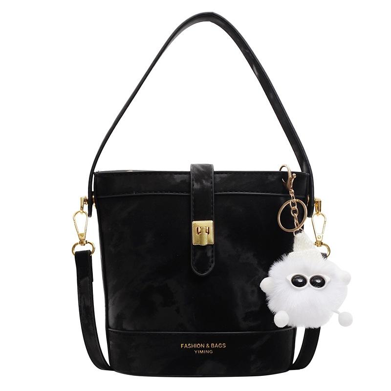 Женская сумка Новая повседневная на плечо Женская сумка no pendant чёрный
Женская сумка Новая повседневная на плечо Женская сумка no pendant чёрный