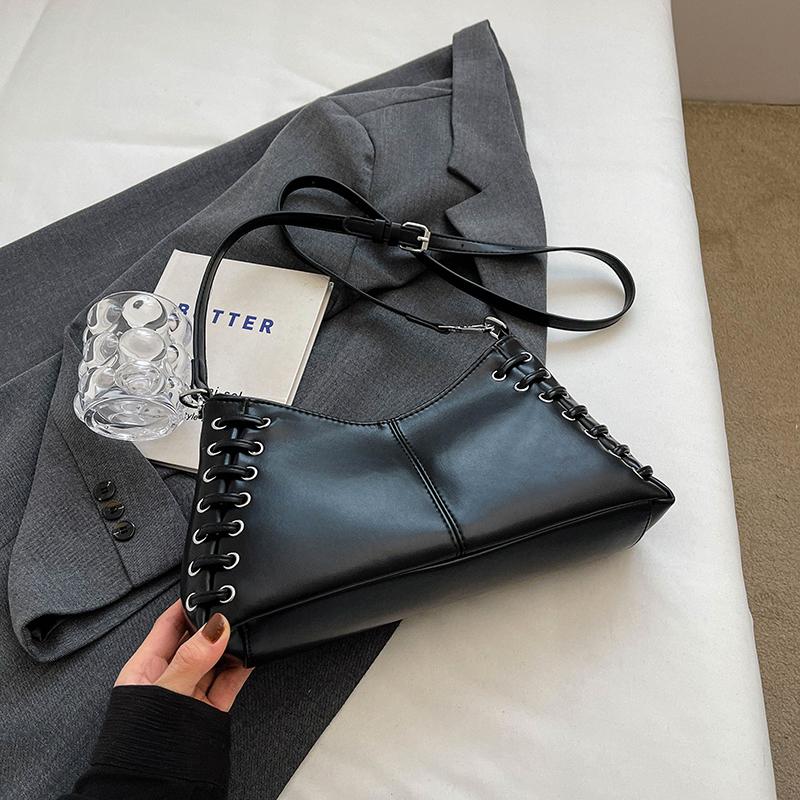 PU кожаные маленькие сумки подмышки для женщин модные большие емкости женские сумки через плечо корейские универсальные сумки
PU кожаные маленькие сумки подмышки для женщин модные большие емкости женские сумки через плечо корейские универсальные сумки