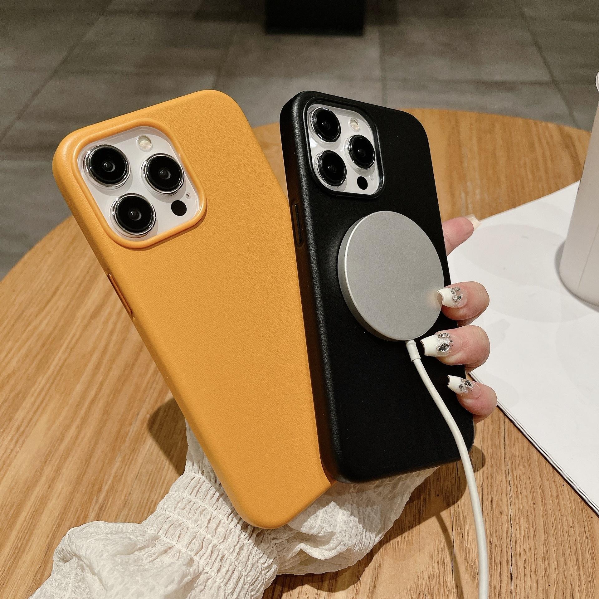 Applicable To IPhone16 Official Website Magnetic Charging Mobile Phone Case Apple 15 Leather 14 ProMax Anti-fall Protection Case iPhone12pro
Applicable To IPhone16 Official Website Magnetic Charging Mobile Phone Case Apple 15 Leather 14 ProMax Anti-fall Protection Case iPhone12pro