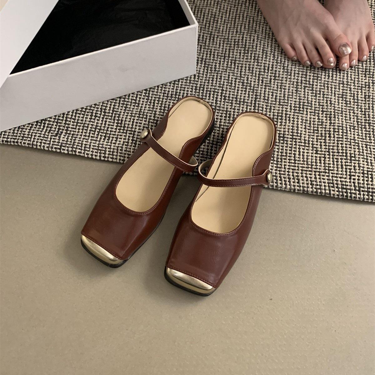 Женские полутапочки с закрытым носком, женская летняя обувь в сказочном стиле, новый вечерний стиль, повседневные мюли на плоской подошве 40 красный
Женские полутапочки с закрытым носком, женская летняя обувь в сказочном стиле, новый вечерний стиль, повседневные мюли на плоской подошве 40 красный