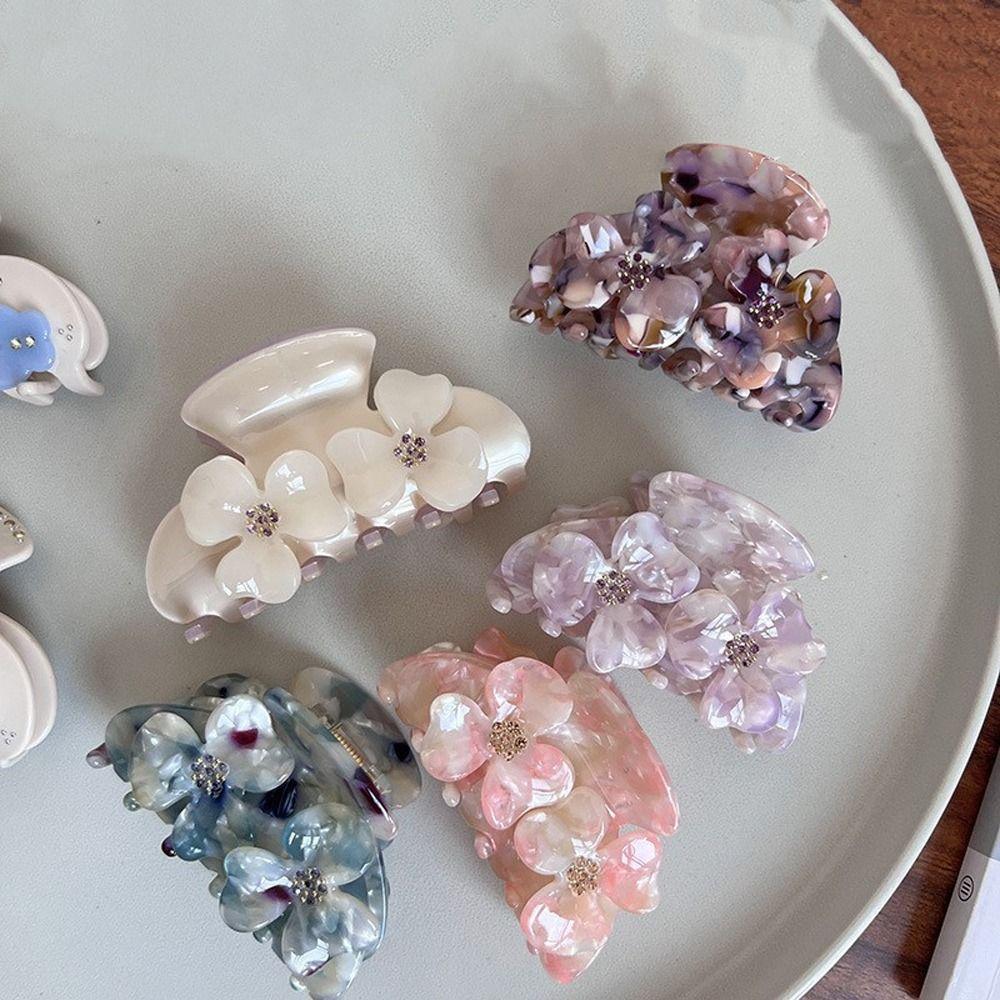 Милая заколка для хвоста с кристаллами из циркония, женские заколки для волос из ацетата, корейская заколка в виде акулы бежевый
Милая заколка для хвоста с кристаллами из циркония, женские заколки для волос из ацетата, корейская заколка в виде акулы бежевый