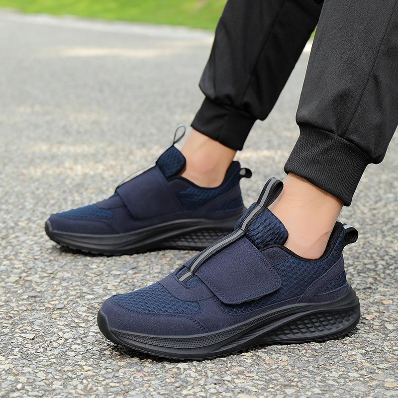 Large size men s sports and leisure motorcycle sticker foot protection shock absorption comfortable breathable hiking sports shoes men s shoes 47
Large size men s sports and leisure motorcycle sticker foot protection shock absorption comfortable breathable hiking sports shoes men s shoes 47