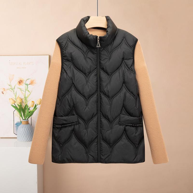 Large size cotton clothes, vest, female mother clothes, winter clothes, vest, loose stand-up collar vest, women s thermal top, and outer vest. 3XL (recommended about 105-60kg)
Large size cotton clothes, vest, female mother clothes, winter clothes, vest, loose stand-up collar vest, women s thermal top, and outer vest. 3XL (recommended about 105-60kg)