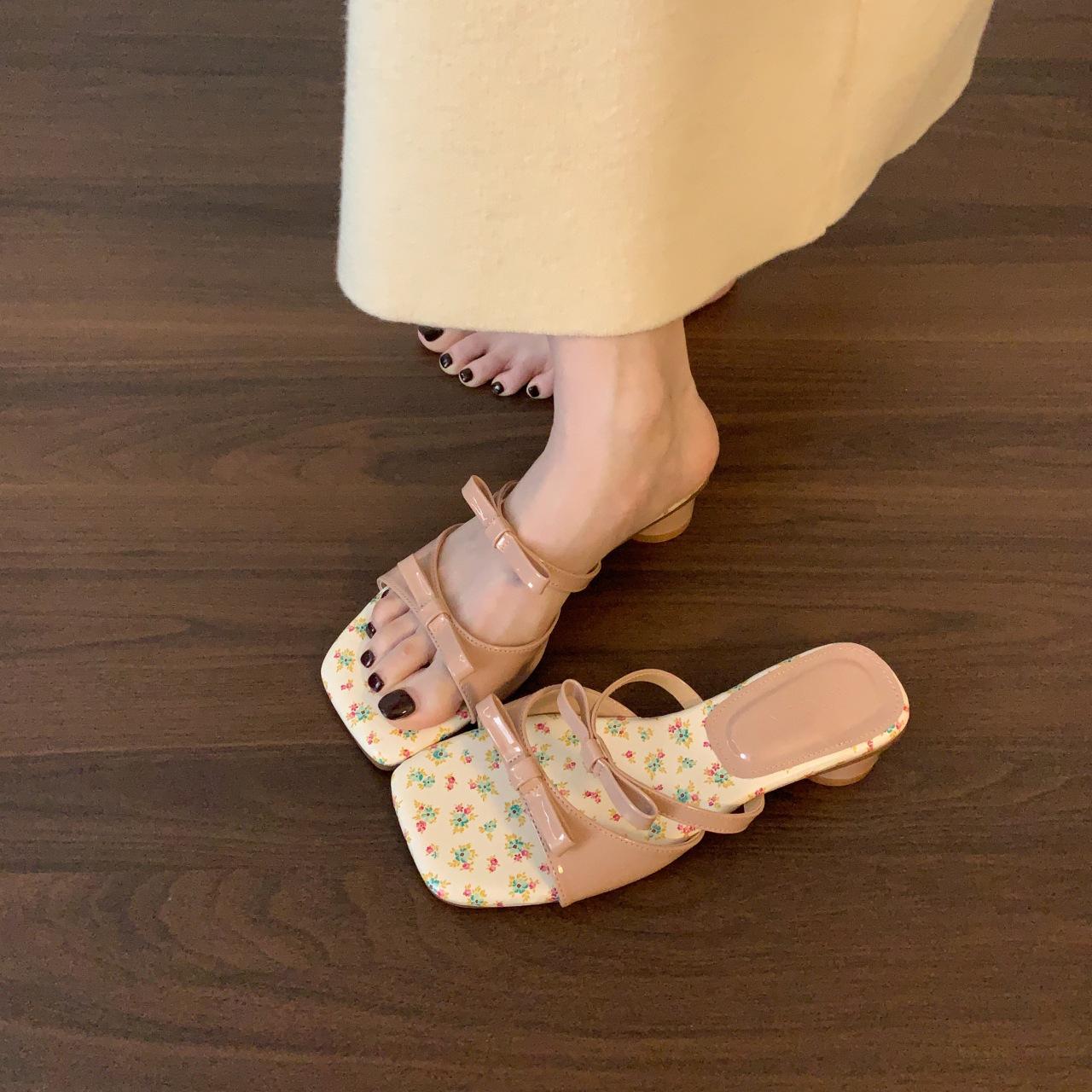 French elegant wedge slippers women s head temperament open-toe word with bow high-heeled sandals 2025 summer new 35 рожевий
French elegant wedge slippers women s head temperament open-toe word with bow high-heeled sandals 2025 summer new 35 рожевий