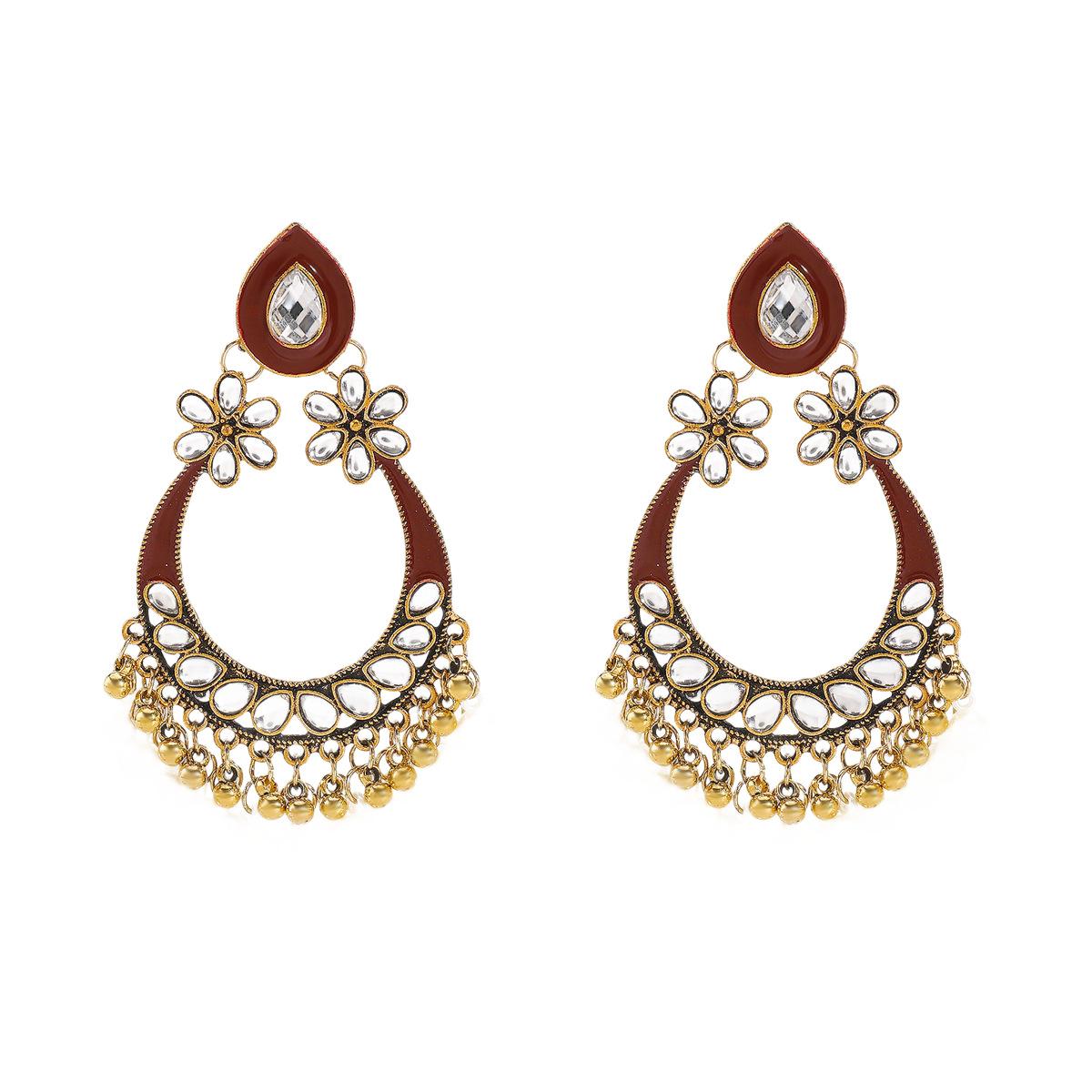 Модные серьги-подвески для женщин коричневый
Модные серьги-подвески для женщин коричневый