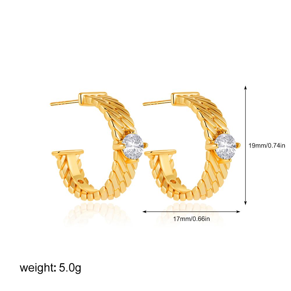 Fashion Textured C Shape Hoop Earrings 18K Gold Plated Waterproof Huggie Ear Buckle Stylish Rhinestone Femal Zircon Pendientes
Fashion Textured C Shape Hoop Earrings 18K Gold Plated Waterproof Huggie Ear Buckle Stylish Rhinestone Femal Zircon Pendientes