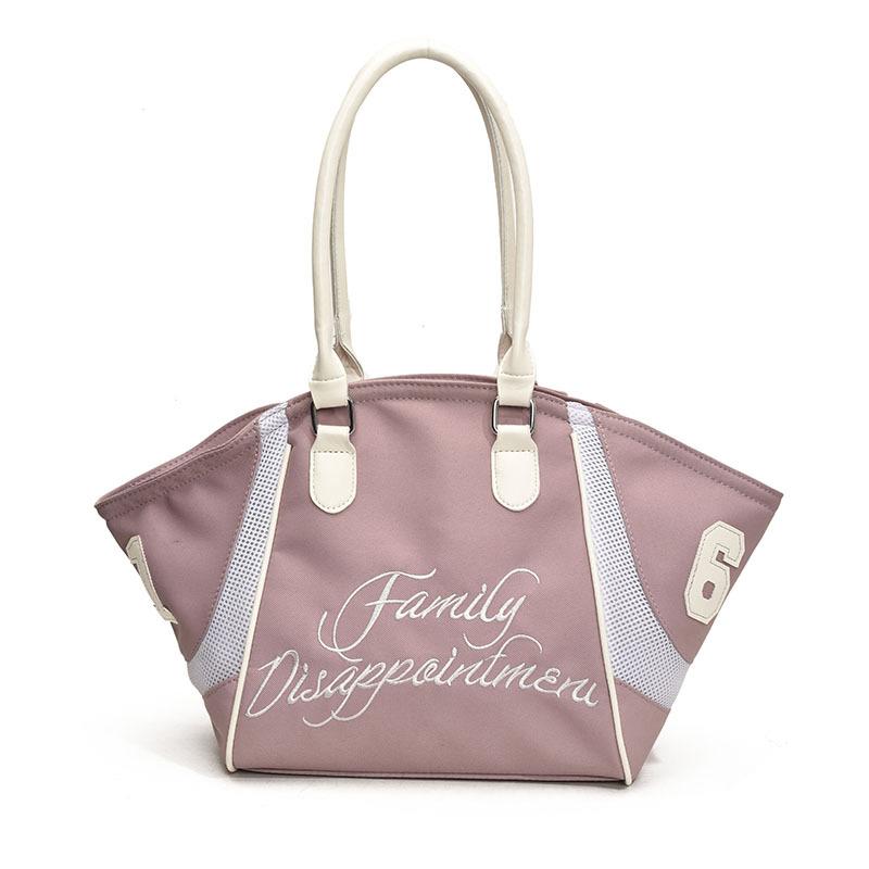 Commuter large-capacity bag women s 2025 new casual versatile nylon cloth shoulder messenger bag portable tote bag
Commuter large-capacity bag women s 2025 new casual versatile nylon cloth shoulder messenger bag portable tote bag