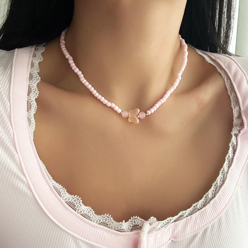 Accessories: Fashion resin beading, handmade necklace, sweater chain, versatile butterfly collarbone chain pendant
Accessories: Fashion resin beading, handmade necklace, sweater chain, versatile butterfly collarbone chain pendant