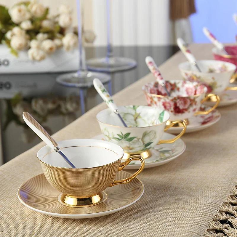 Europe Noble Bone China Coffee Cup Saucer Spoon Set 200ml Luxury Ceramic Mug Top-grade Porcelain Tea Cup Cafe Party Drinkware 200ml
Europe Noble Bone China Coffee Cup Saucer Spoon Set 200ml Luxury Ceramic Mug Top-grade Porcelain Tea Cup Cafe Party Drinkware 200ml