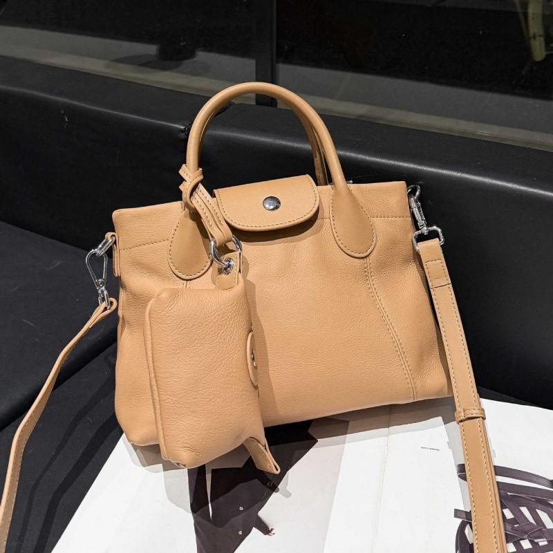 Advanced Fashion Armpit Bag Women Korean Version Fashionable Retro Single Shoulder Crossbody Niche Simple Casual Women s 27x11x19 абрикосовый
Advanced Fashion Armpit Bag Women Korean Version Fashionable Retro Single Shoulder Crossbody Niche Simple Casual Women s 27x11x19 абрикосовый
