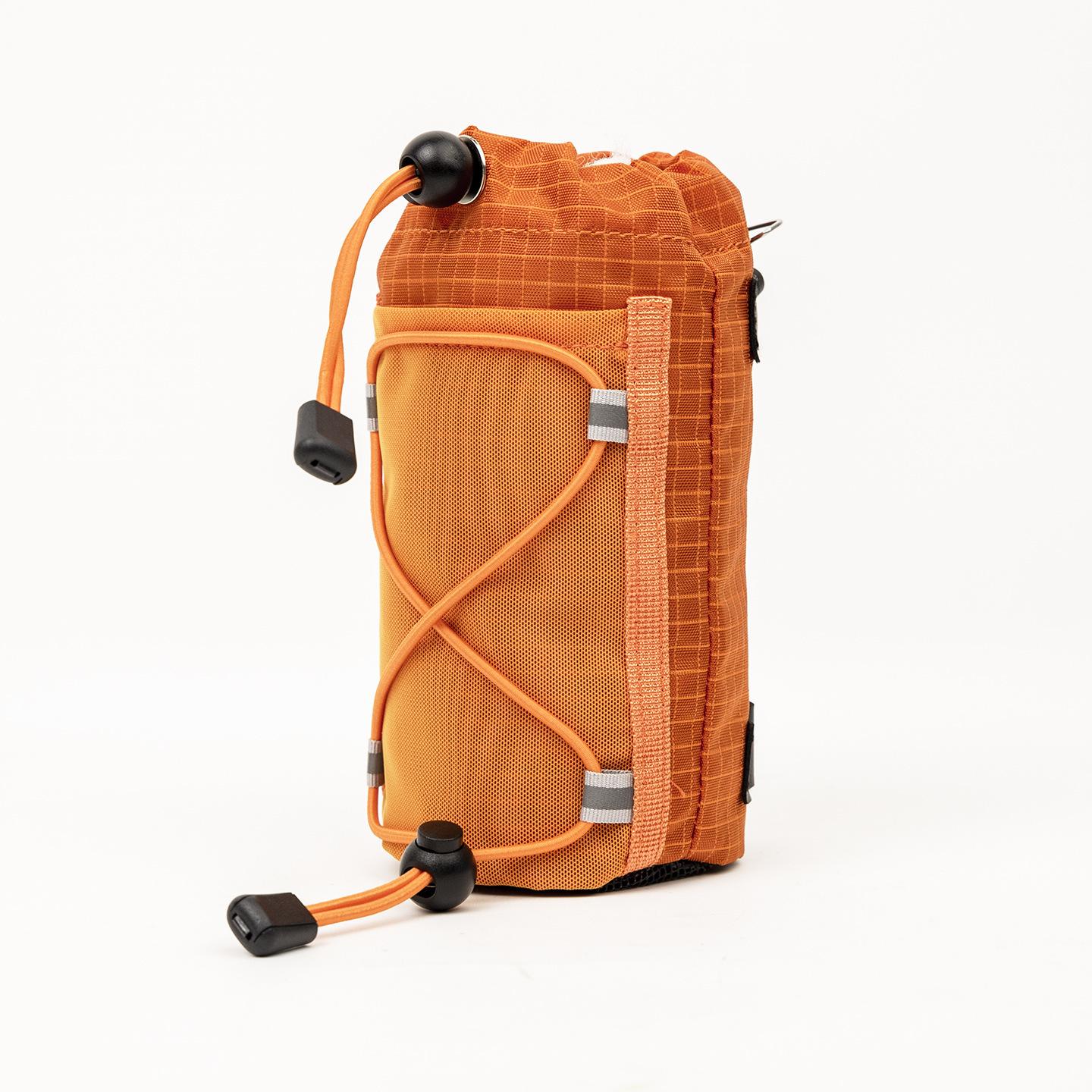 Versatile Arm Backpack for Outdoor Sports Features Camping Water Kettle Bag Mobile Phone Hanging Pocket and Bottle Storage помаранчевий
Versatile Arm Backpack for Outdoor Sports Features Camping Water Kettle Bag Mobile Phone Hanging Pocket and Bottle Storage помаранчевий