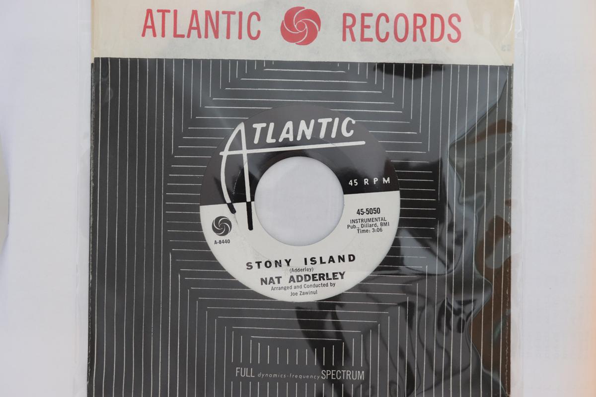 7-дюймовая пластинка НЭТ ЭДДЕРЛИ - Stony Island 455050 Atlantic 1965 США Джаз Б/У
7-дюймовая пластинка НЭТ ЭДДЕРЛИ - Stony Island 455050 Atlantic 1965 США Джаз Б/У