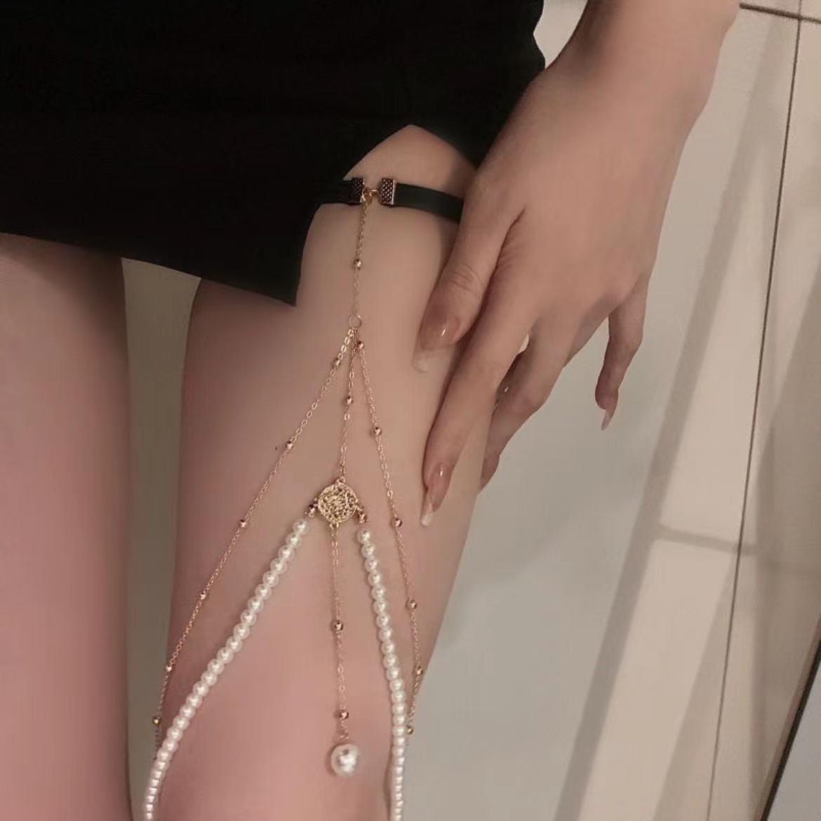 European & American Minimalist Layered Pearl Chain Anklet for Women - Creative Long Body Chain Jewelry серебряный
European & American Minimalist Layered Pearl Chain Anklet for Women - Creative Long Body Chain Jewelry серебряный
