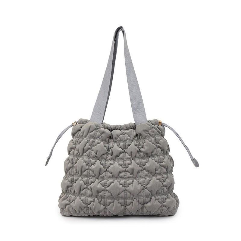 Cloud Bag Diamond-grid Pleated Tote Cross-border New Fashionable Commuting Large-capacity Single-shoulder Plush Fur Women s сірий
Cloud Bag Diamond-grid Pleated Tote Cross-border New Fashionable Commuting Large-capacity Single-shoulder Plush Fur Women s сірий