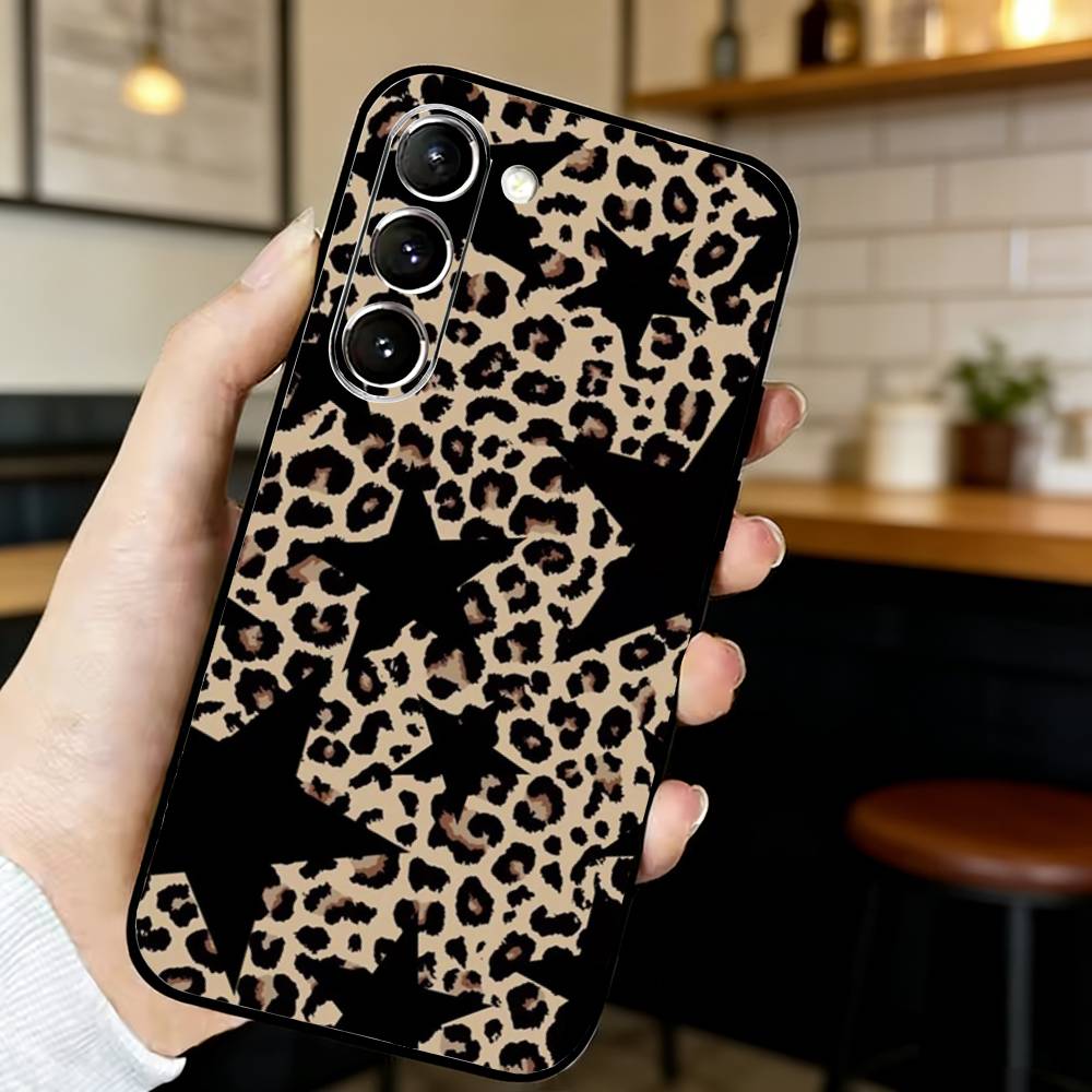 Cheetah Print Animal Vintage Leopard Star Phone Case For Samsung S25,24,23,22,30,21,Ultra,Plus,Lite,FE,Black Soft Case Samsung S25Plus
Cheetah Print Animal Vintage Leopard Star Phone Case For Samsung S25,24,23,22,30,21,Ultra,Plus,Lite,FE,Black Soft Case Samsung S25Plus