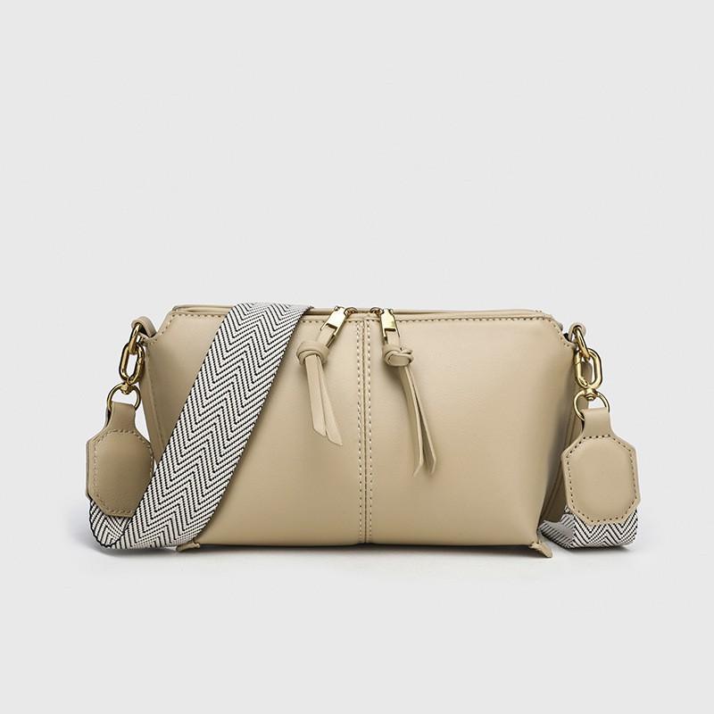 Za Cross-border Women s Bag 2024 New Style Shell Fashionable All-matching Commuter Wide Shoulder Straps Single Cross-slung Small хаки
Za Cross-border Women s Bag 2024 New Style Shell Fashionable All-matching Commuter Wide Shoulder Straps Single Cross-slung Small хаки