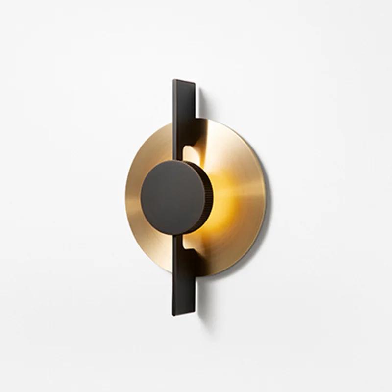 Modern luxury iron art designer wall lamp personality creativity Nordic modern minimalist living room corridor hotel project
Modern luxury iron art designer wall lamp personality creativity Nordic modern minimalist living room corridor hotel project