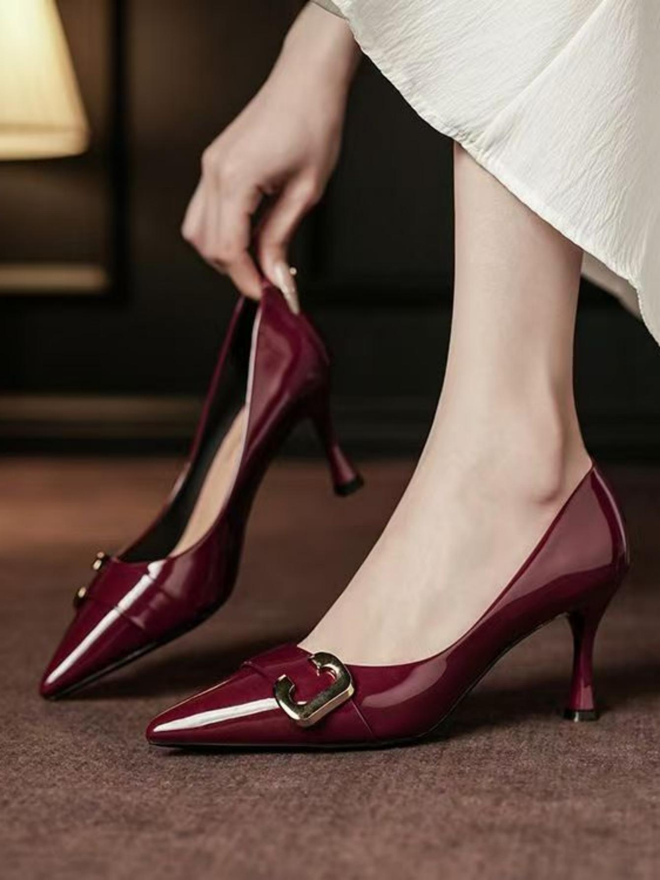 2025 летние новые лакированные черные туфли на шпильке с металлическим каблуком, одинарные туфли, женская мода, универсальные, банкетные 41 красный
2025 летние новые лакированные черные туфли на шпильке с металлическим каблуком, одинарные туфли, женская мода, универсальные, банкетные 41 красный