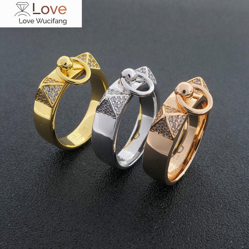 Donia Jewelry Роскошная мода Новое кольцо с заклепками и пряжкой из титановой стали с микро-набором цирконов Кольцо европейской и американской моды 6 золотой
Donia Jewelry Роскошная мода Новое кольцо с заклепками и пряжкой из титановой стали с микро-набором цирконов Кольцо европейской и американской моды 6 золотой