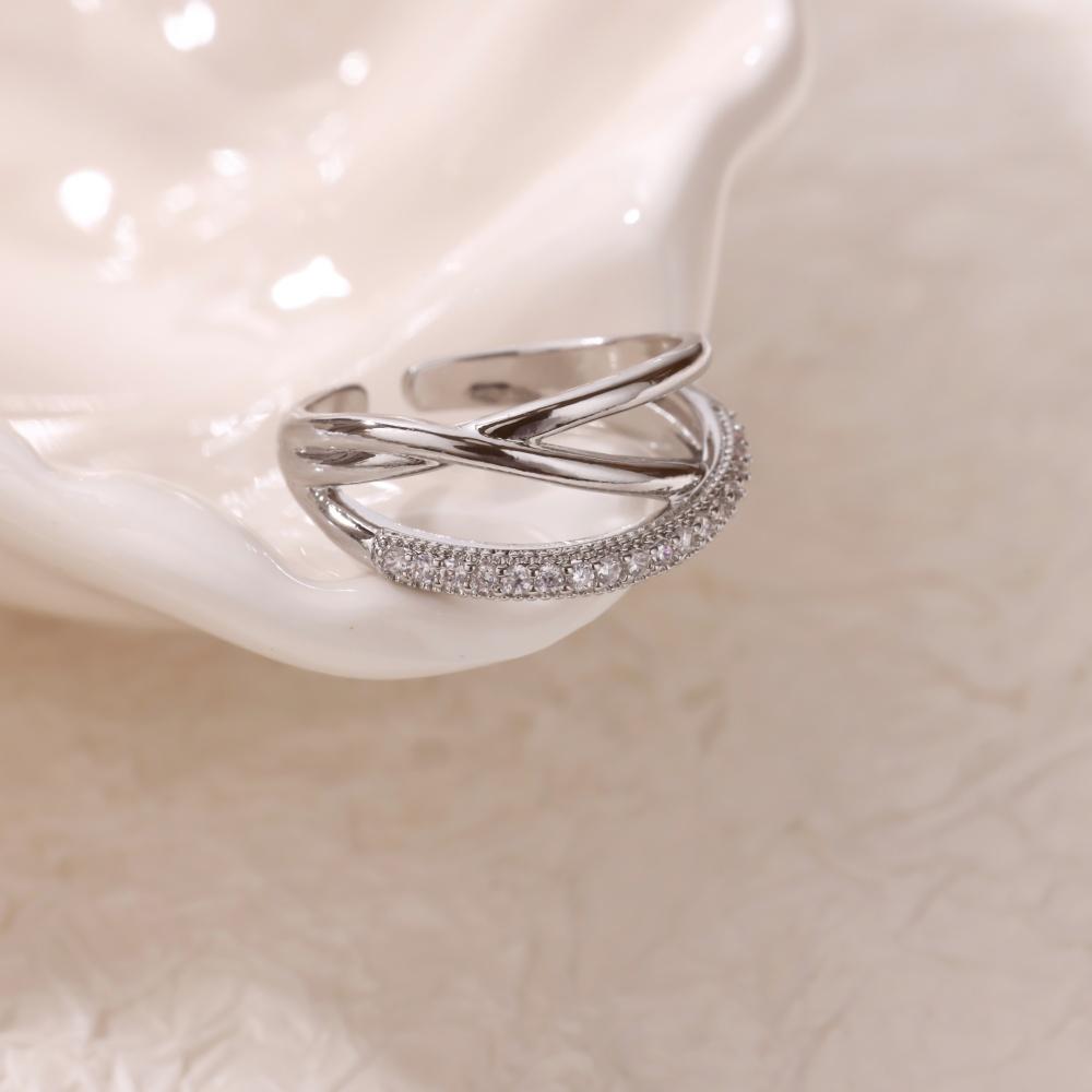 Zircon Geometric Open Rings For Women Men Gold Color Stainless Steel Wedding Couple Rings Luxury Jewlery Gifts anillo hombre
Zircon Geometric Open Rings For Women Men Gold Color Stainless Steel Wedding Couple Rings Luxury Jewlery Gifts anillo hombre