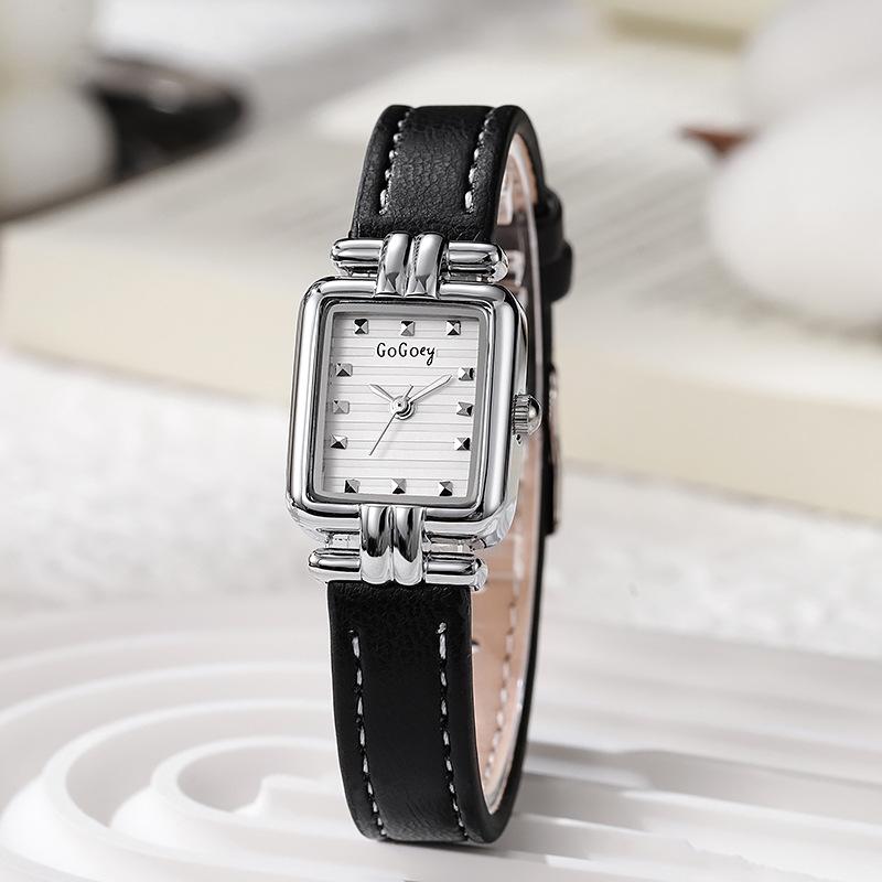 Новые женские ретро часы с римскими цифрами - Роскошный кожаный ремешок и Хит продаж
Новые женские ретро часы с римскими цифрами - Роскошный кожаный ремешок и Хит продаж