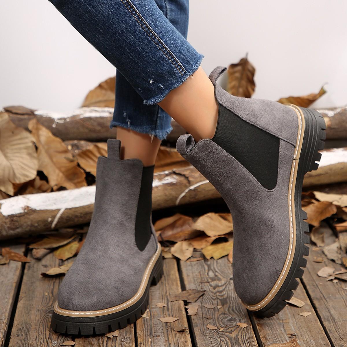 Внешняя торговля 2025 весна и осень новые матовые ботинки Мартин модные повседневные круглый носок большой размер модная трендовая обувь 43 серый
Внешняя торговля 2025 весна и осень новые матовые ботинки Мартин модные повседневные круглый носок большой размер модная трендовая обувь 43 серый